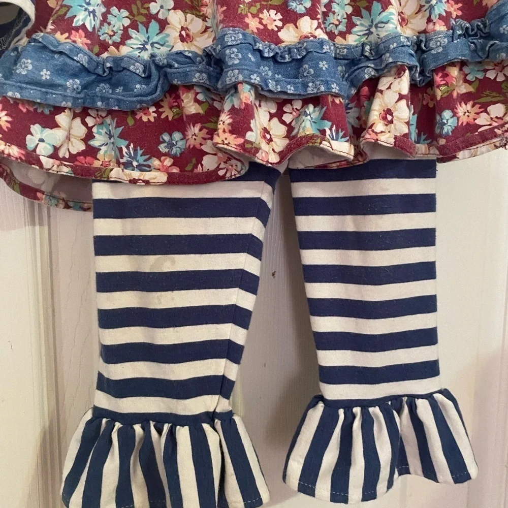 Counting‎ Daisies Outfit